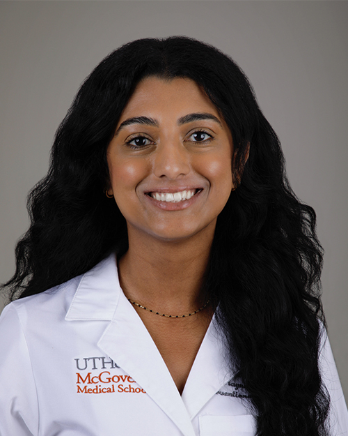 Raveena Saini Doctor in Houston, Texas